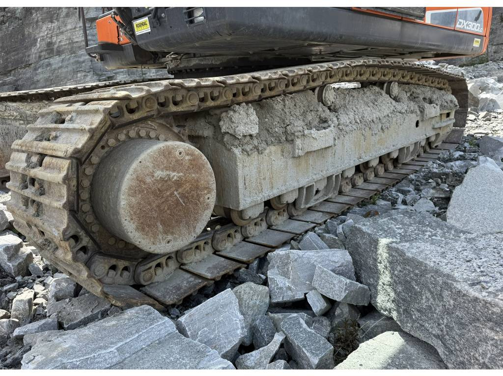 Excavadora de cadenas Doosan DX 300 LC-5: foto 12 Excavadora de cadenas Doosan DX 300 LC-5: foto 12