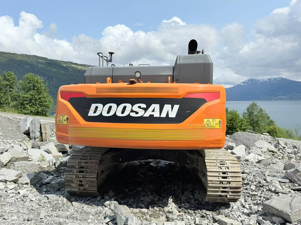Excavadora de cadenas Doosan DX 300 LC-5: foto 6 Excavadora de cadenas Doosan DX 300 LC-5: foto 6