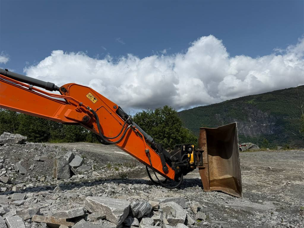 Excavadora de cadenas Doosan DX 300 LC-5: foto 10 Excavadora de cadenas Doosan DX 300 LC-5: foto 10