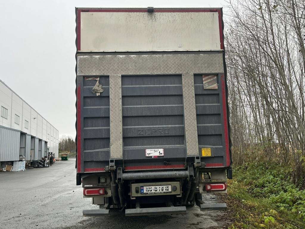 Mercedes-Benz Actros 2546 6x2 - Camión caja cerrada: foto 4 Mercedes-Benz Actros 2546 6x2 - Camión caja cerrada: foto 4