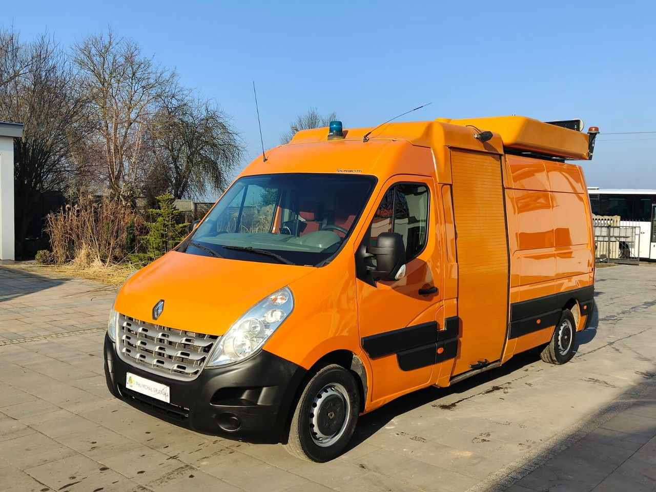 Renault Master Blaszak Roboty drogowe Pomoc drogowa Auto Serwisowe Oświe - Furgón: foto 3 Renault Master Blaszak Roboty drogowe Pomoc drogowa Auto Serwisowe Oświe - Furgón: foto 3