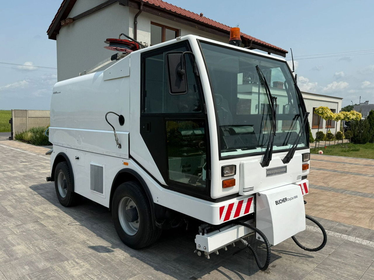 Bucher Citylav CC 5000 Eurovoirie Polewaczka Myjka ciśnie niowa - Vehículo municipal: foto 1 Bucher Citylav CC 5000 Eurovoirie Polewaczka Myjka ciśnie niowa - Vehículo municipal: foto 1
