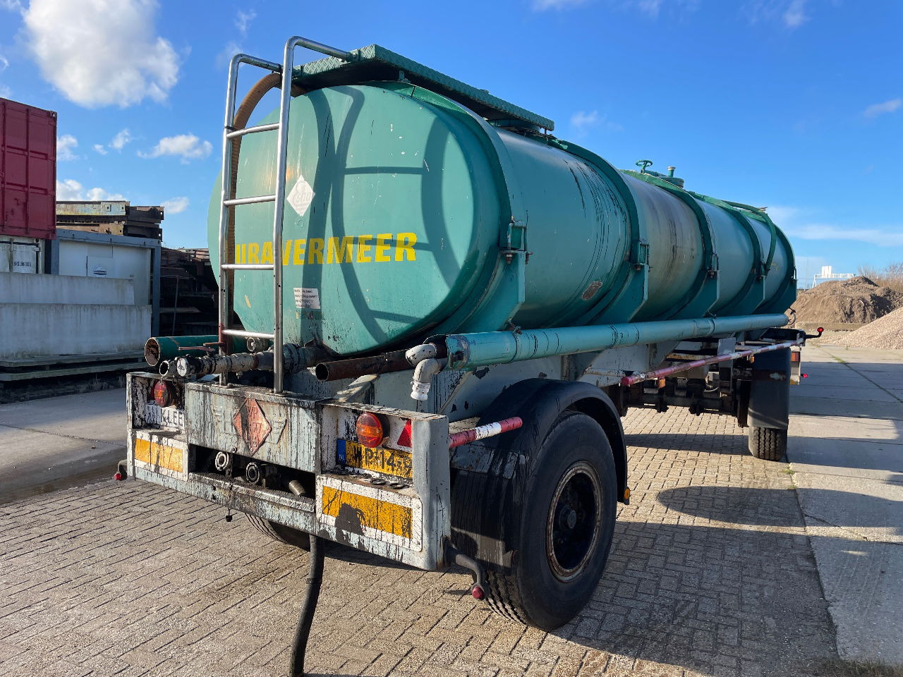 Burg Bitumen tank inox 14.000L - Remolque cisterna: foto 3 Burg Bitumen tank inox 14.000L - Remolque cisterna: foto 3