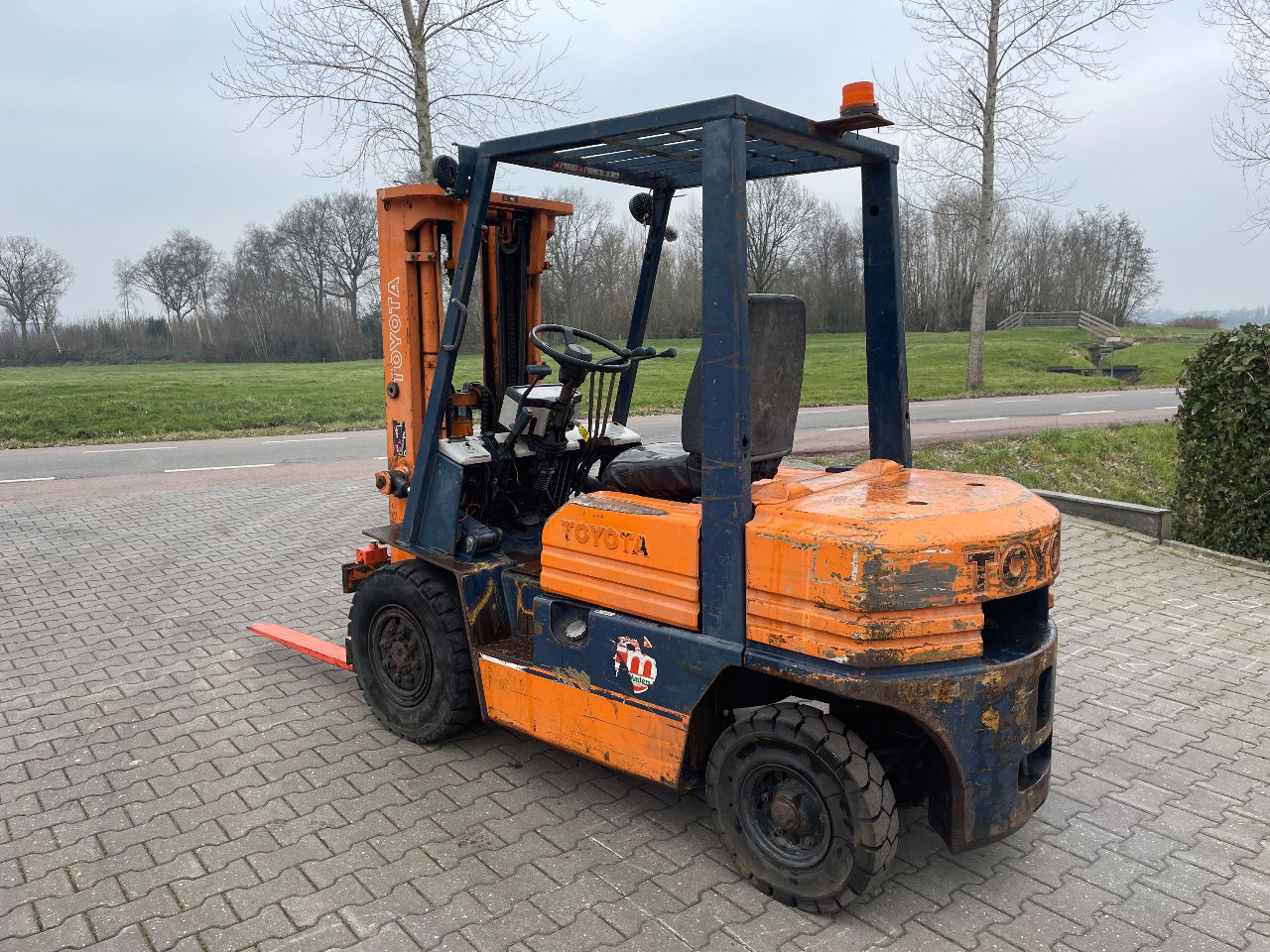 Toyota 2.5ton diesel triplo heftruck forklift - Carretilla elevadora: foto 2 Toyota 2.5ton diesel triplo heftruck forklift - Carretilla elevadora: foto 2