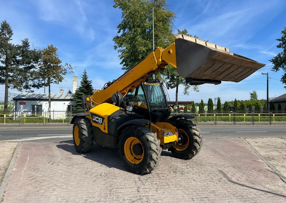 JCB 535-95 - Manipulador telescópico: foto 1 JCB 535-95 - Manipulador telescópico: foto 1