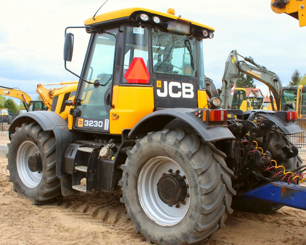 JCB Fastrac 3230 Plus - Tractor: foto 5 JCB Fastrac 3230 Plus - Tractor: foto 5