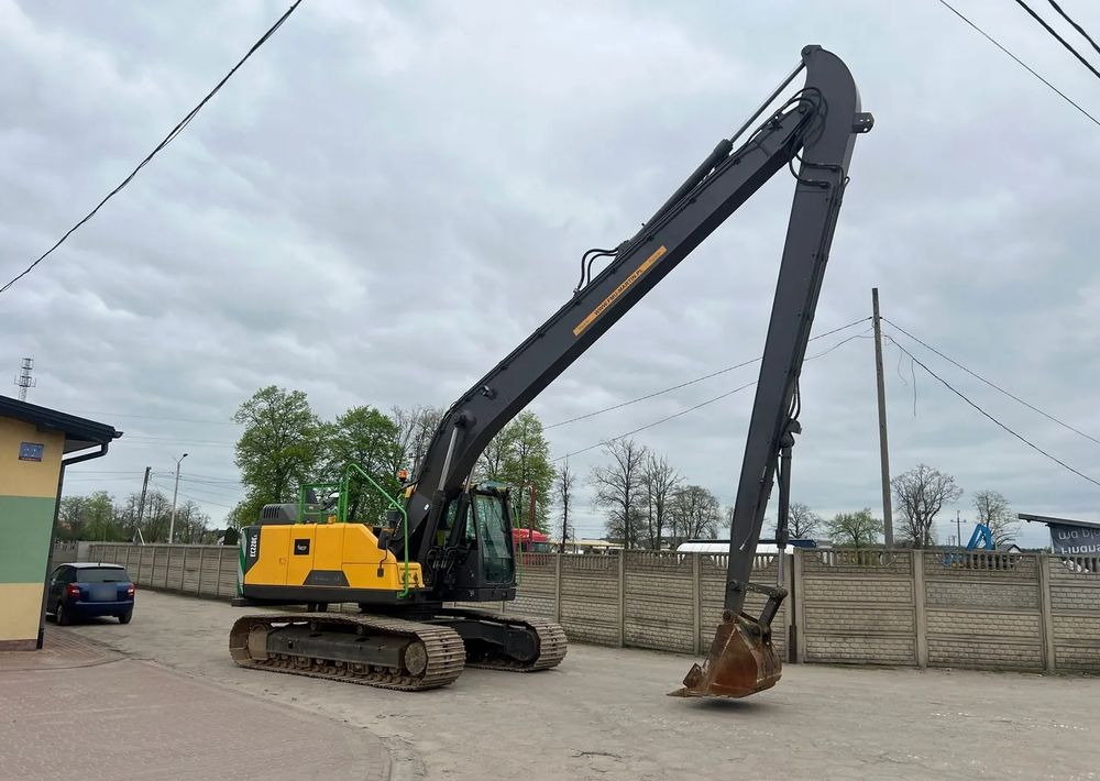 Volvo EC220EL LONG |2015 rok | 175 Km - Excavadora de demolición: foto 1 Volvo EC220EL LONG |2015 rok | 175 Km - Excavadora de demolición: foto 1