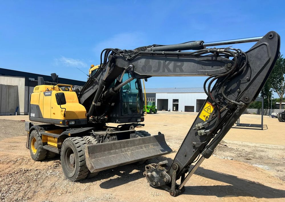 Volvo EW 140D | IGŁA | PO WYMIANACH OLEJU - Excavadora de cadenas: foto 2 Volvo EW 140D | IGŁA | PO WYMIANACH OLEJU - Excavadora de cadenas: foto 2