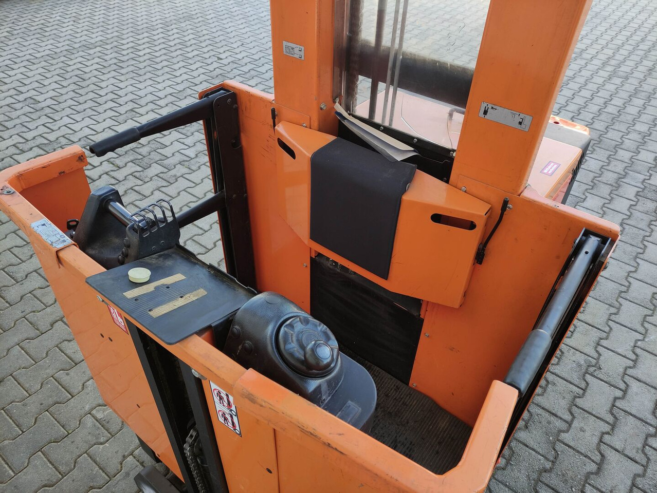 BT OME 100 M - Recoge pedidos: foto 5 BT OME 100 M - Recoge pedidos: foto 5