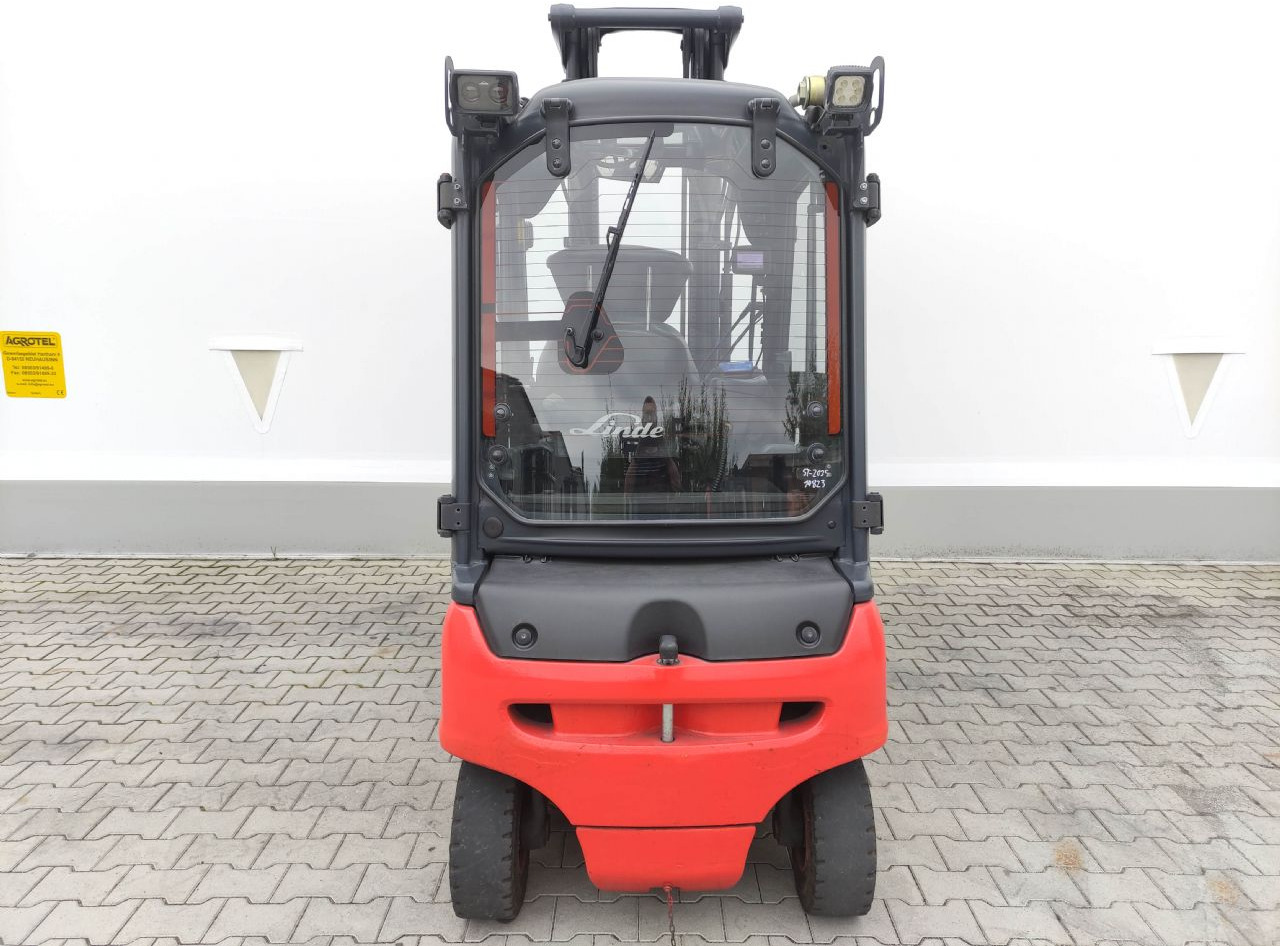 Linde E20PL-02-386 - Carretilla elevadora eléctrica: foto 4 Linde E20PL-02-386 - Carretilla elevadora eléctrica: foto 4