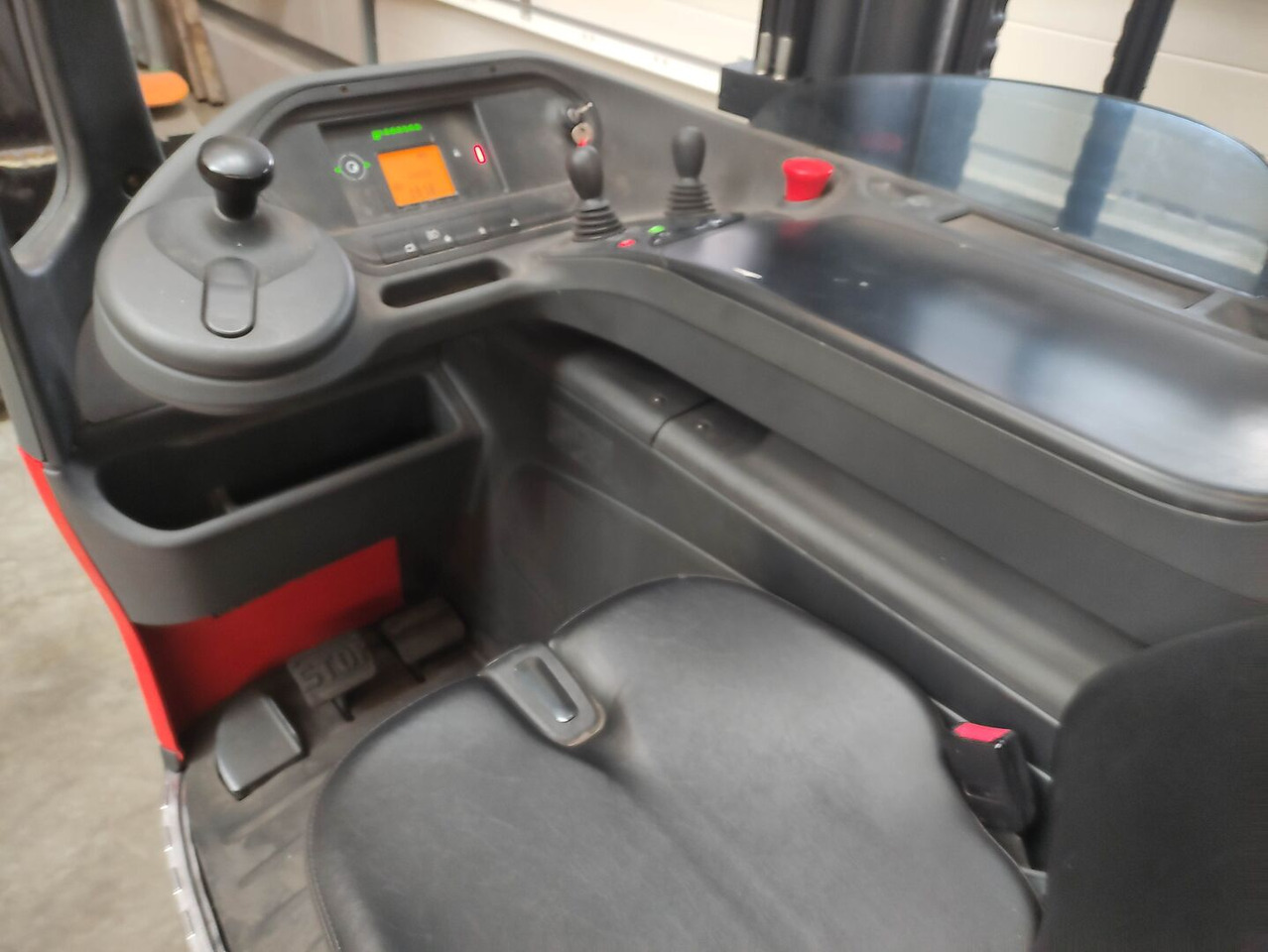 Linde R14-01-1120 - Retráctil: foto 5 Linde R14-01-1120 - Retráctil: foto 5