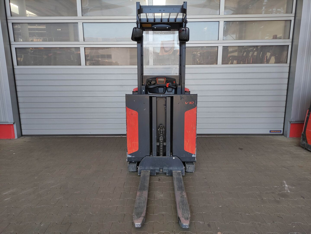 Linde V10-02 - Recoge pedidos: foto 3 Linde V10-02 - Recoge pedidos: foto 3