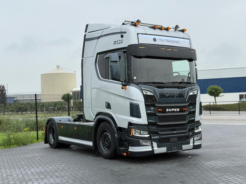 Scania R 520 FULL AIR, RETARDER, 2X TANK, SHOW, FULL SPOILER. - Cabeza tractora: foto 1 Scania R 520 FULL AIR, RETARDER, 2X TANK, SHOW, FULL SPOILER. - Cabeza tractora: foto 1
