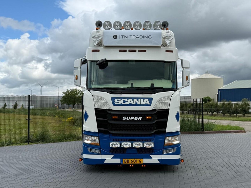 Scania R450 SHOW TRUCK, INTERIOR, STEERING, RETARDER, 570.000 KM. - Cabeza tractora: foto 2 Scania R450 SHOW TRUCK, INTERIOR, STEERING, RETARDER, 570.000 KM. - Cabeza tractora: foto 2