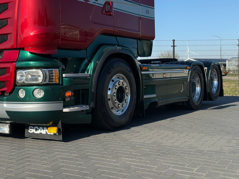 Scania R560 V8 SHOW TRUCK, INTERIOR, FULL AIR, LIKE NEW. - Cabeza tractora: foto 5 Scania R560 V8 SHOW TRUCK, INTERIOR, FULL AIR, LIKE NEW. - Cabeza tractora: foto 5