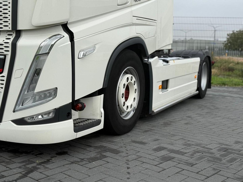 Cabeza tractora Volvo FH 13.460XL Turbocompound, leer, vollucht, 2 tanks, dubbel glas, vol spoiler.: foto 8 Cabeza tractora Volvo FH 13.460XL Turbocompound, leer, vollucht, 2 tanks, dubbel glas, vol spoiler.: foto 8