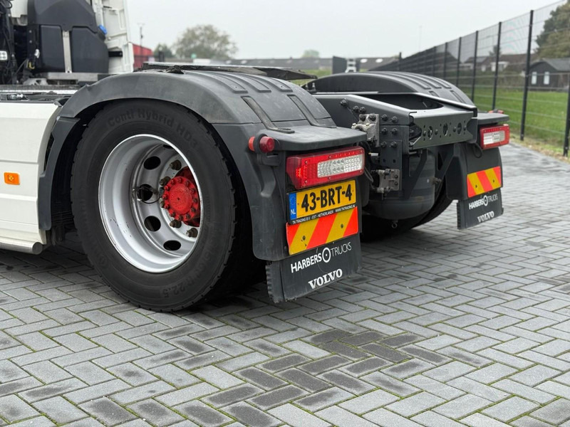 Cabeza tractora Volvo FH 13.460XL Turbocompound, leer, vollucht, 2 tanks, dubbel glas, vol spoiler.: foto 17 Cabeza tractora Volvo FH 13.460XL Turbocompound, leer, vollucht, 2 tanks, dubbel glas, vol spoiler.: foto 17