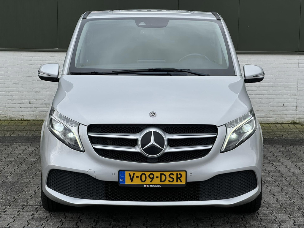 Mercedes-Benz V-Klasse-300d Lang DC 9G Avantgarde Leder Elektrische klep 2x Schuifdeur Trekhaak afneembaar - Furgoneta combi: foto 5 Mercedes-Benz V-Klasse-300d Lang DC 9G Avantgarde Leder Elektrische klep 2x Schuifdeur Trekhaak afneembaar - Furgoneta combi: foto 5