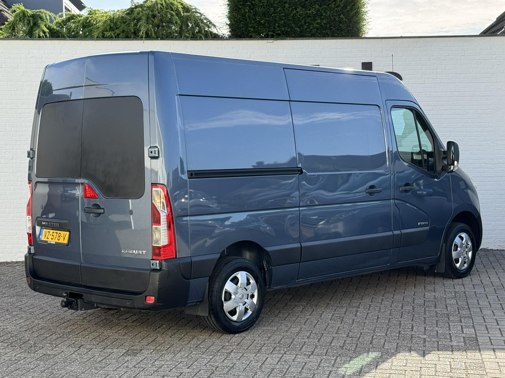 Renault Master-T33 2.3 dCi L2H2 Airco Trekhaak Cruise 3 Zits Pdc Goed onderhouden - Furgón: foto 2 Renault Master-T33 2.3 dCi L2H2 Airco Trekhaak Cruise 3 Zits Pdc Goed onderhouden - Furgón: foto 2