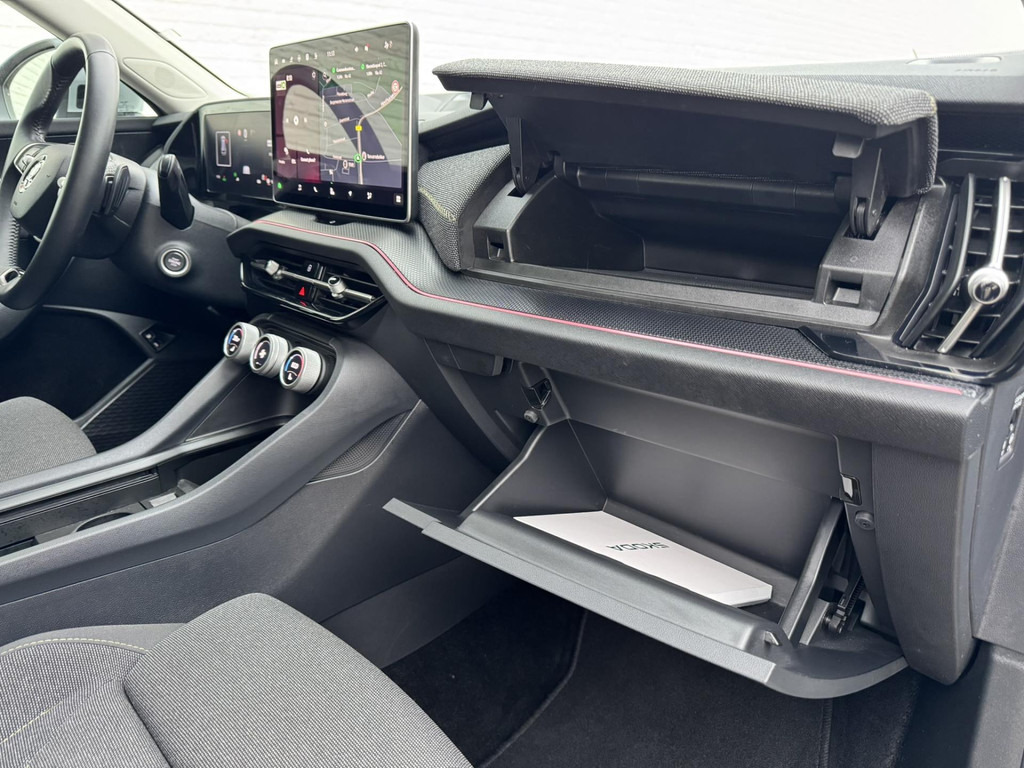 SUV/ Todoterreno Škoda Kodiaq-1.5 TSI PHEV Business Edition Full LED Adaptive cruis Climate Stoel-Stuurverwarming Apple / Android Navi Camera: foto 40