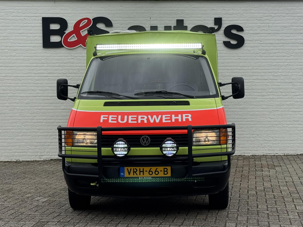 Volkswagen Transporter-2.5 292 syncro ex Zwitserse brandweer Trekhaak Verstralers Laadruimte ventilatie - Furgoneta con caja de lona: foto 3 Volkswagen Transporter-2.5 292 syncro ex Zwitserse brandweer Trekhaak Verstralers Laadruimte ventilatie - Furgoneta con caja de lona: foto 3