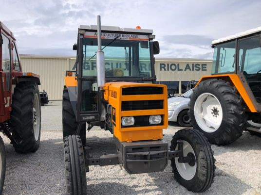 Renault 70-12 SP tracteur - Tractor: foto 2 Renault 70-12 SP tracteur - Tractor: foto 2