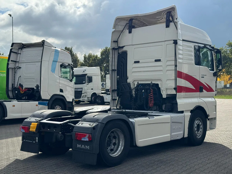 MAN TGX 18.440 XLX Full Spoiler - 2x Tank - Euro 6 - Cabeza tractora: foto 3 MAN TGX 18.440 XLX Full Spoiler - 2x Tank - Euro 6 - Cabeza tractora: foto 3