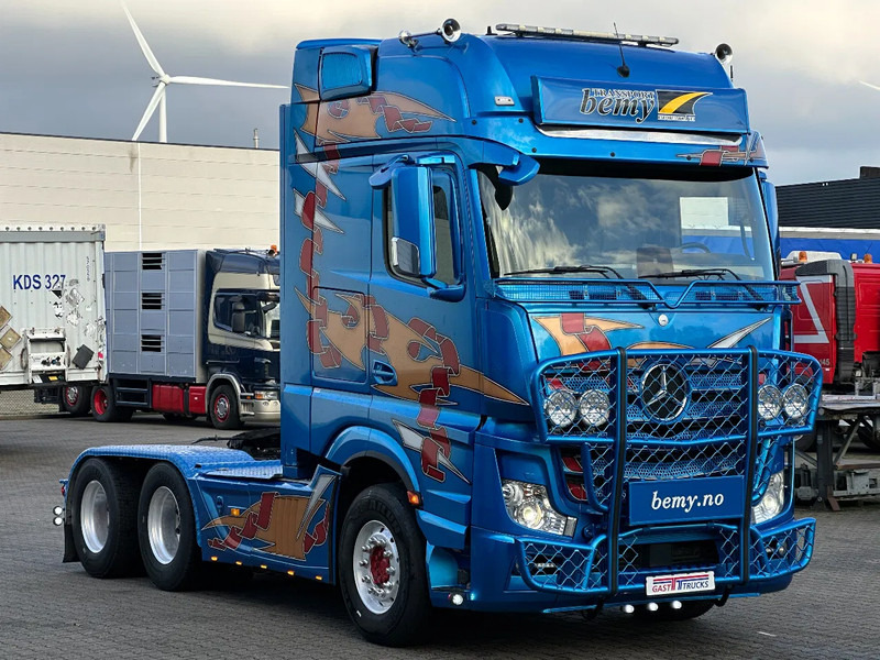 Mercedes-Benz Actros 2663 6x4 Giga Space Retarder Full Spoiler Euro 6 - Cabeza tractora: foto 2 Mercedes-Benz Actros 2663 6x4 Giga Space Retarder Full Spoiler Euro 6 - Cabeza tractora: foto 2