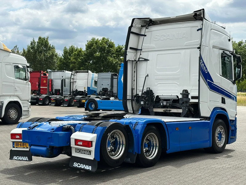 Scania R650 V8 6x2 Boogie / Retarder / Full Air / Hydrauliek / Full Spoiler - Cabeza tractora: foto 3 Scania R650 V8 6x2 Boogie / Retarder / Full Air / Hydrauliek / Full Spoiler - Cabeza tractora: foto 3
