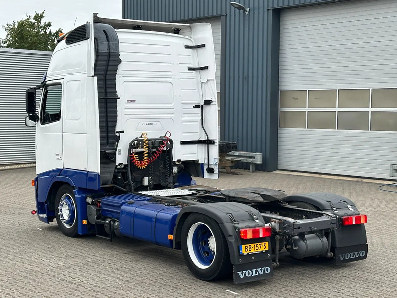 Volvo FH 400 Globe XL Mega / Full Air / 2 Tank / Euro 5 - Cabeza tractora: foto 4 Volvo FH 400 Globe XL Mega / Full Air / 2 Tank / Euro 5 - Cabeza tractora: foto 4