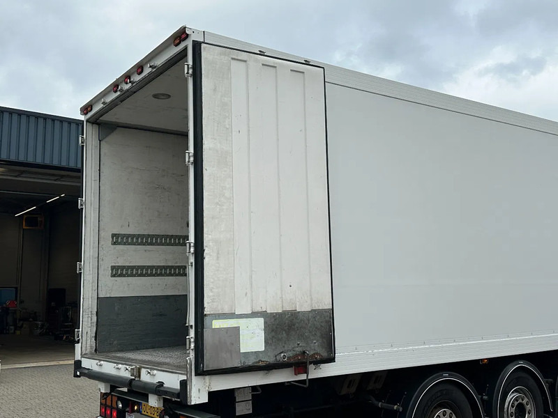 Ekeri Full Side Opening / Thermo King SLX400 / Lift-As / Saf-Disc / 08-2026 Apk! - Semirremolque frigorífico: foto 5 Ekeri Full Side Opening / Thermo King SLX400 / Lift-As / Saf-Disc / 08-2026 Apk! - Semirremolque frigorífico: foto 5