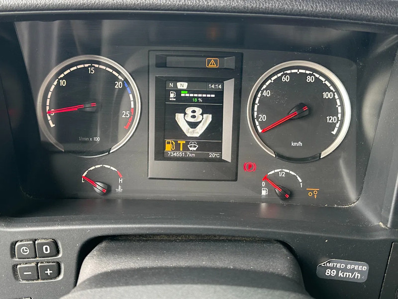 Camión chasis Scania R580 V8 6x2*4 Chassis Retarder Full Air 4.90 Wb Euro 6: foto 16 Camión chasis Scania R580 V8 6x2*4 Chassis Retarder Full Air 4.90 Wb Euro 6: foto 16