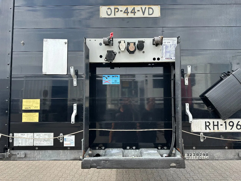 Schmitz Cargobull Schuifzeil met Borden / Disc-Brakes / Huckepack / Code XL / Apk! - Semirremolque lona: foto 5 Schmitz Cargobull Schuifzeil met Borden / Disc-Brakes / Huckepack / Code XL / Apk! - Semirremolque lona: foto 5