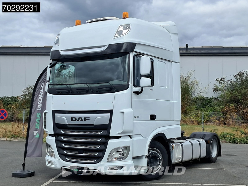 DAF XF 530 4X2 Mega SSC Retarder Hebesattel ACC Euro 6 - Cabeza tractora: foto 2 DAF XF 530 4X2 Mega SSC Retarder Hebesattel ACC Euro 6 - Cabeza tractora: foto 2