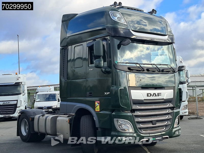 DAF XF 530 4X2 SSC Retarder 2xTanks ACC Standklima Euro 6 - Cabeza tractora: foto 3 DAF XF 530 4X2 SSC Retarder 2xTanks ACC Standklima Euro 6 - Cabeza tractora: foto 3