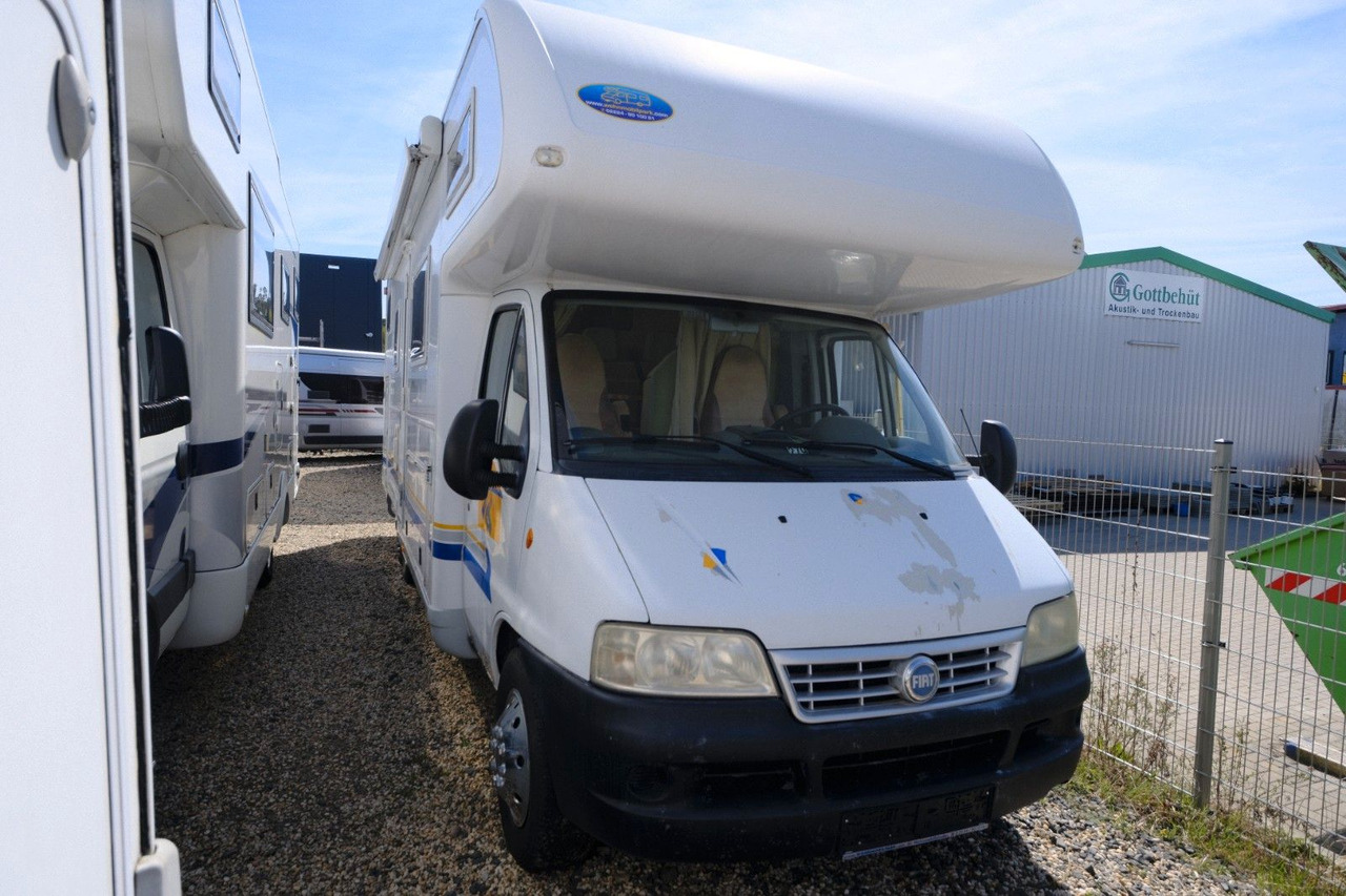 Bürstner A 747-2/Festbett+Garage/Klima/Markise/dop.Boden Bürstner A 747-2/Festbett+Garage/Klima/Markise/dop.Boden - Autocaravana capuchina: foto 3 Bürstner A 747-2/Festbett+Garage/Klima/Markise/dop.Boden Bürstner A 747-2/Festbett+Garage/Klima/Markise/dop.Boden - Autocaravana capuchina: foto 3