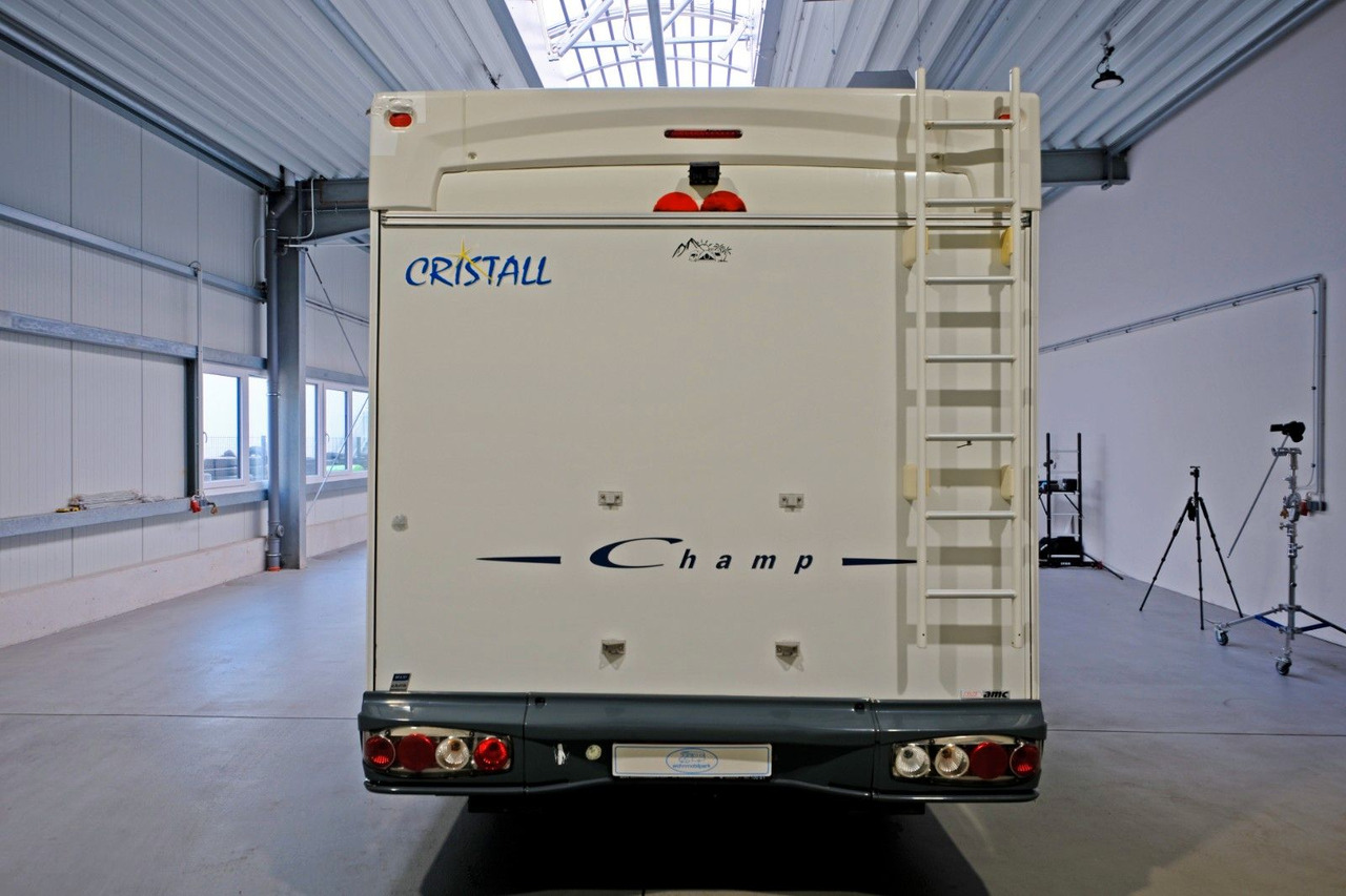Cristall A 670 G/Automatik/Festbett/Garage/Solar/Markise - Autocaravana capuchina: foto 3 Cristall A 670 G/Automatik/Festbett/Garage/Solar/Markise - Autocaravana capuchina: foto 3