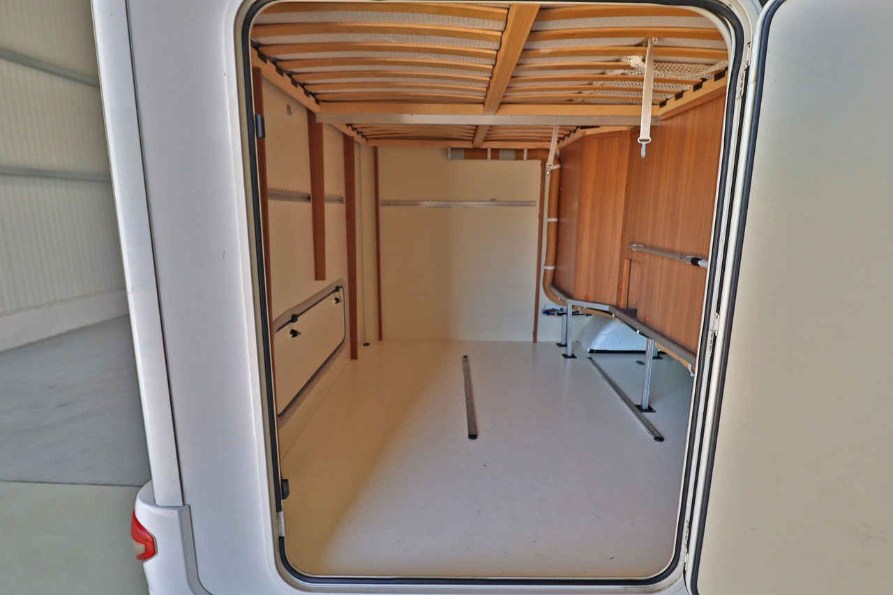 Eura Mobil Activa One 690 HB/Festbett/Garage/Klima/Solar - Autocaravana capuchina: foto 5 Eura Mobil Activa One 690 HB/Festbett/Garage/Klima/Solar - Autocaravana capuchina: foto 5