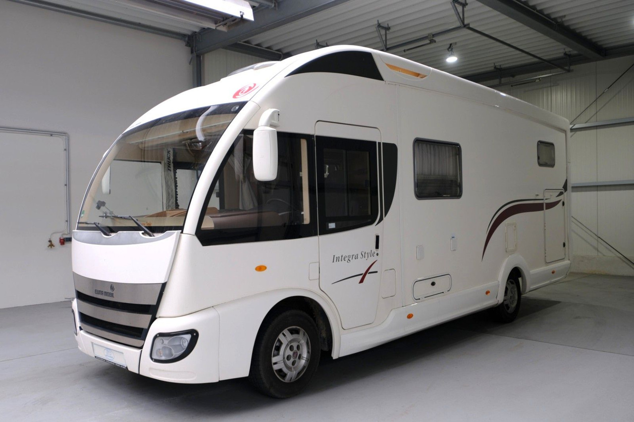 Eura Mobil Integra Style IS 700 EB/Einzelbetten+Hubbett - Autocaravana integral: foto 2 Eura Mobil Integra Style IS 700 EB/Einzelbetten+Hubbett - Autocaravana integral: foto 2