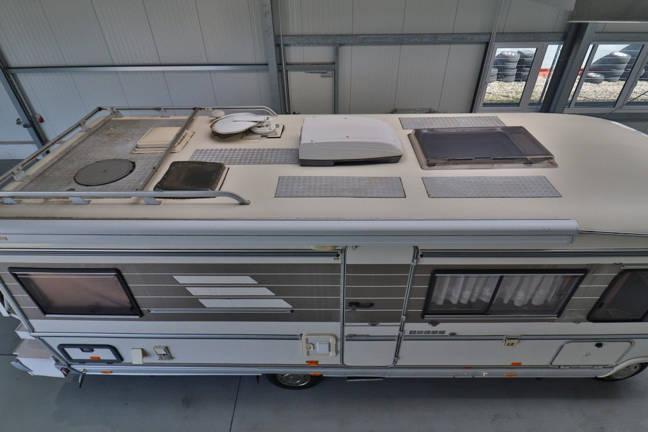 HYMER / ERIBA / HYMERCAR S 700/Festbett+Hubbett/Standklima/Markise - Autocaravana integral: foto 4 HYMER / ERIBA / HYMERCAR S 700/Festbett+Hubbett/Standklima/Markise - Autocaravana integral: foto 4