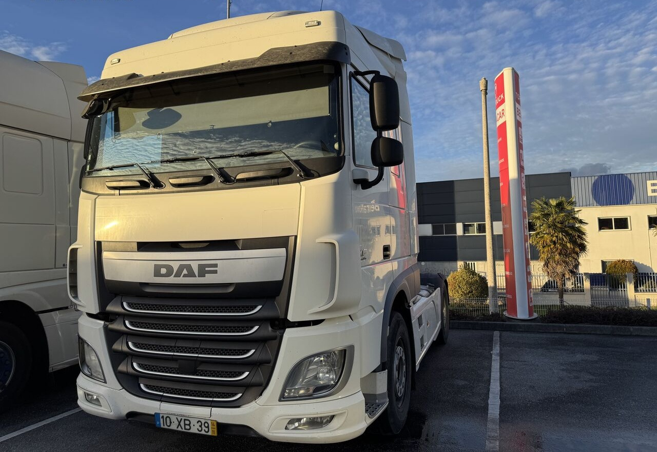 DAF XF 460 - Cabeza tractora: foto 1 DAF XF 460 - Cabeza tractora: foto 1