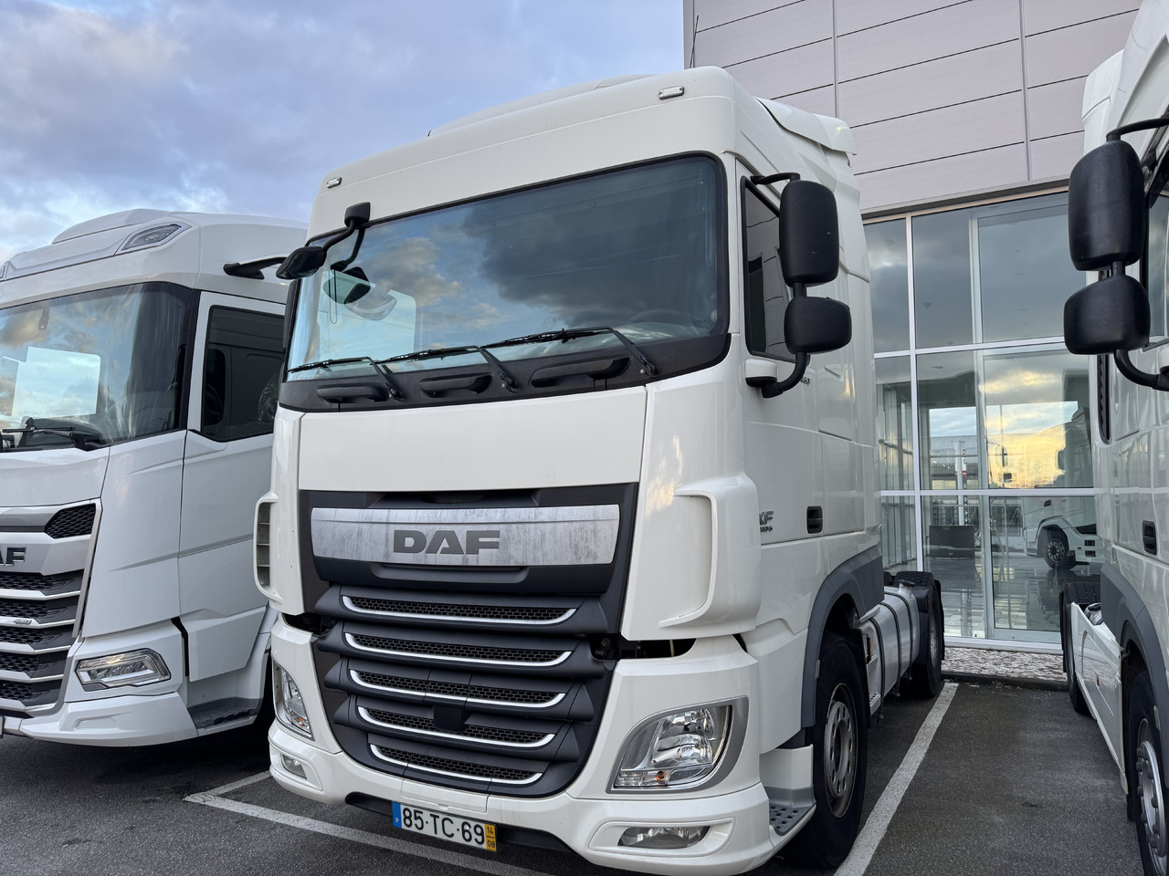 DAF XF460 - Cabeza tractora: foto 1 DAF XF460 - Cabeza tractora: foto 1