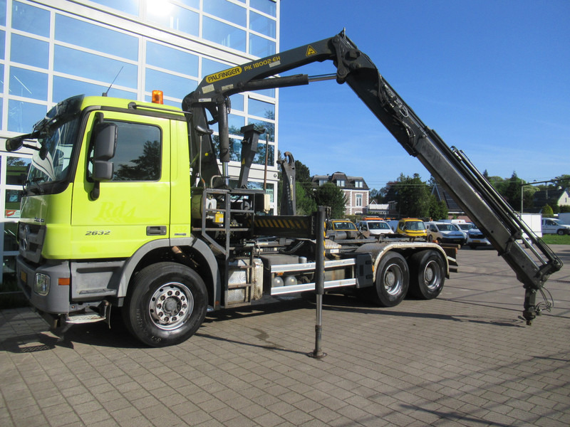 Mercedes-Benz Actros 2632 6X4 Steel + Palfinger PK18002-EH + 20T Haak Hook Haken - Camión portacontenedore/ Intercambiable, Camión grúa: foto 2 Mercedes-Benz Actros 2632 6X4 Steel + Palfinger PK18002-EH + 20T Haak Hook Haken - Camión portacontenedore/ Intercambiable, Camión grúa: foto 2