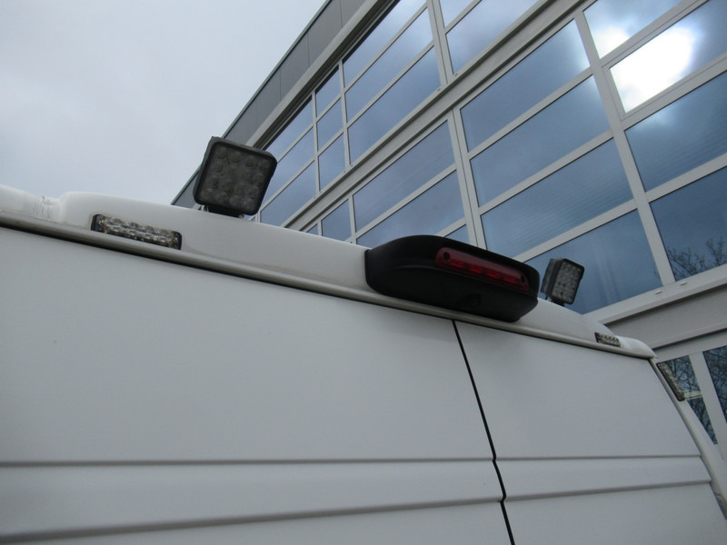 Furgoneta pequeña Peugeot Boxer 330 2.2 HDI 96KW L2H2 XR Airco Klima Flitsers: foto 15