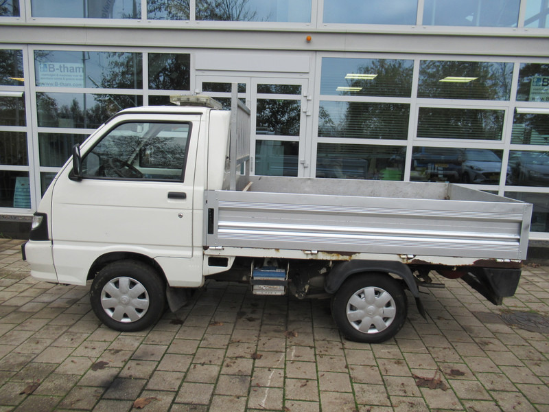 Piaggio Porter 1.3i 46KW Extra PICKUP Bi-Fuel Benzine - CNG - Caja abierta furgoneta: foto 4 Piaggio Porter 1.3i 46KW Extra PICKUP Bi-Fuel Benzine - CNG - Caja abierta furgoneta: foto 4