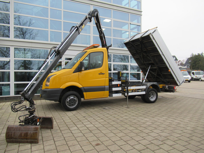 Volkswagen Crafter 50 2.5TDI 80KW HIAB 033 B-2 + Kipper Tipper - Camión volquete, Camión grúa: foto 3 Volkswagen Crafter 50 2.5TDI 80KW HIAB 033 B-2 + Kipper Tipper - Camión volquete, Camión grúa: foto 3