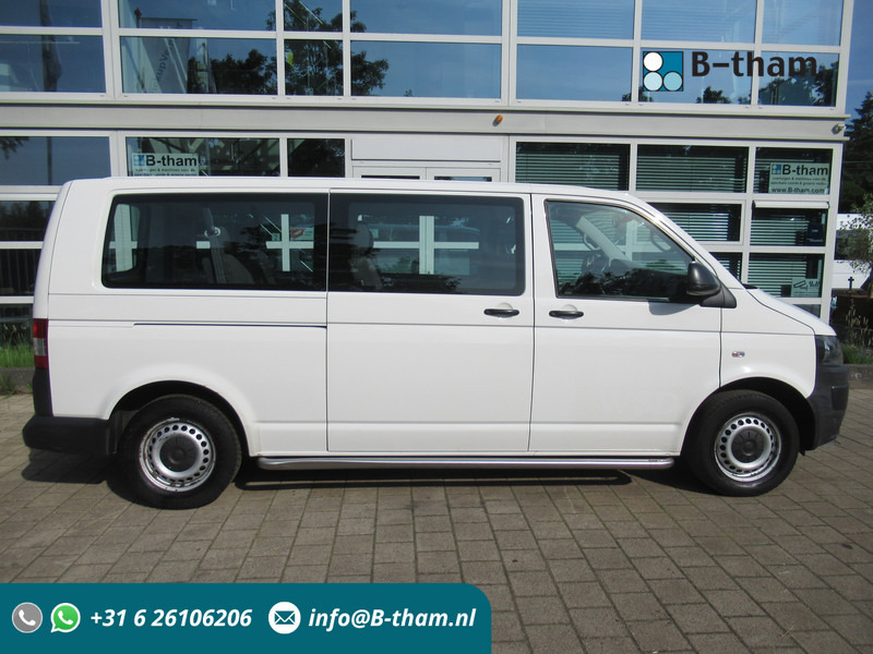 Volkswagen Transporter Kombi T5 2.0 TDI 62KW L2H1 Comf. 9-Personen - Minibús, Furgoneta de pasajeros: foto 1 Volkswagen Transporter Kombi T5 2.0 TDI 62KW L2H1 Comf. 9-Personen - Minibús, Furgoneta de pasajeros: foto 1