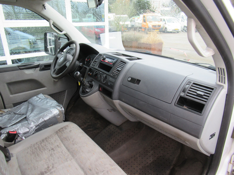 Volkswagen Transporter T5 2.0 TDI 62KW L2H1 Pick-Up Open laadbak - Caja abierta furgoneta: foto 4 Volkswagen Transporter T5 2.0 TDI 62KW L2H1 Pick-Up Open laadbak - Caja abierta furgoneta: foto 4