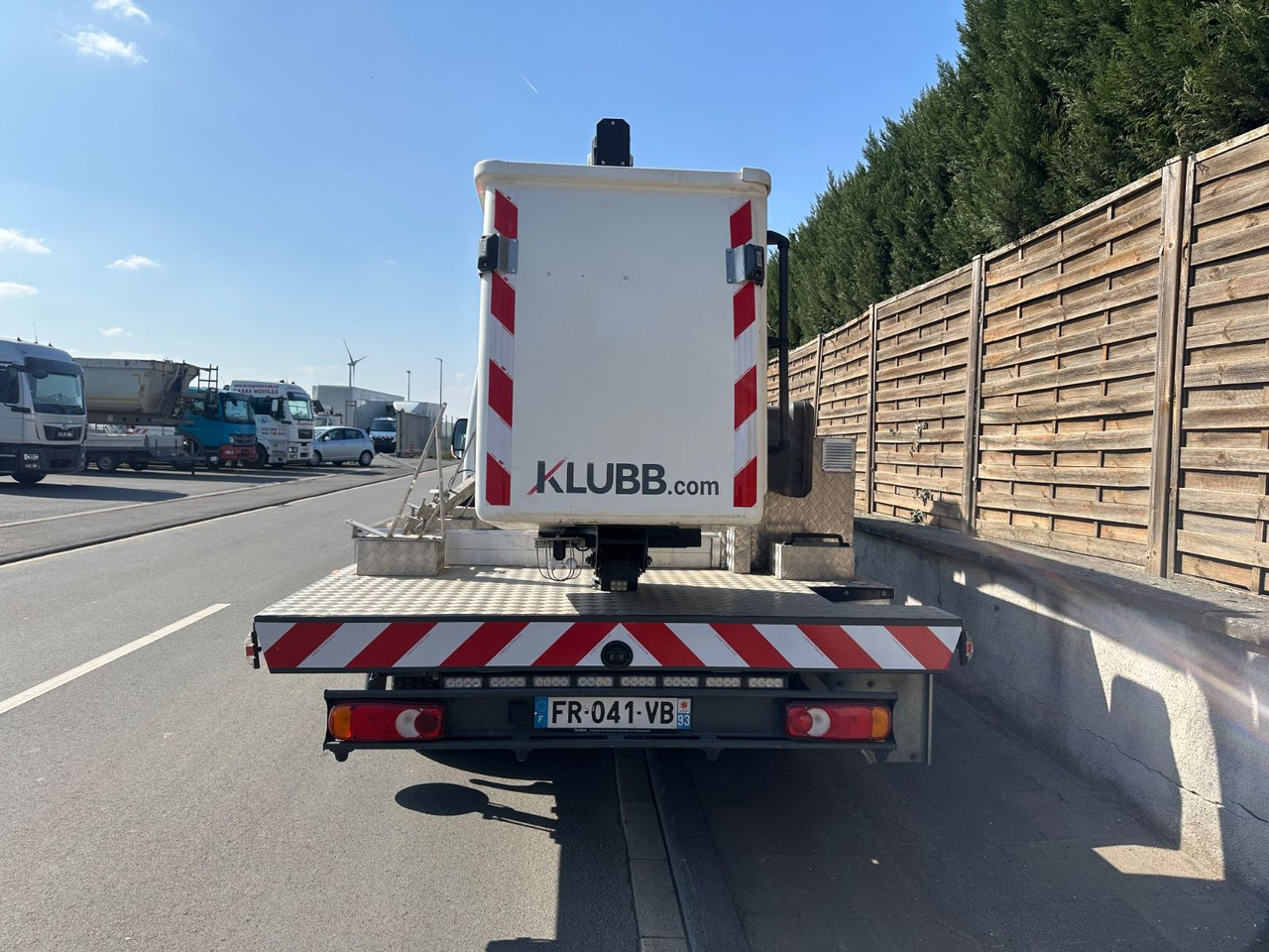 Renault Master III*Steiger 12m*orig.km*Topzustand* Renault Master III/Steiger 11,2m/orig.km*Topzustand* - Camión con plataforma elevadora, Furgoneta: foto 5 Renault Master III*Steiger 12m*orig.km*Topzustand* Renault Master III/Steiger 11,2m/orig.km*Topzustand* - Camión con plataforma elevadora, Furgoneta: foto 5