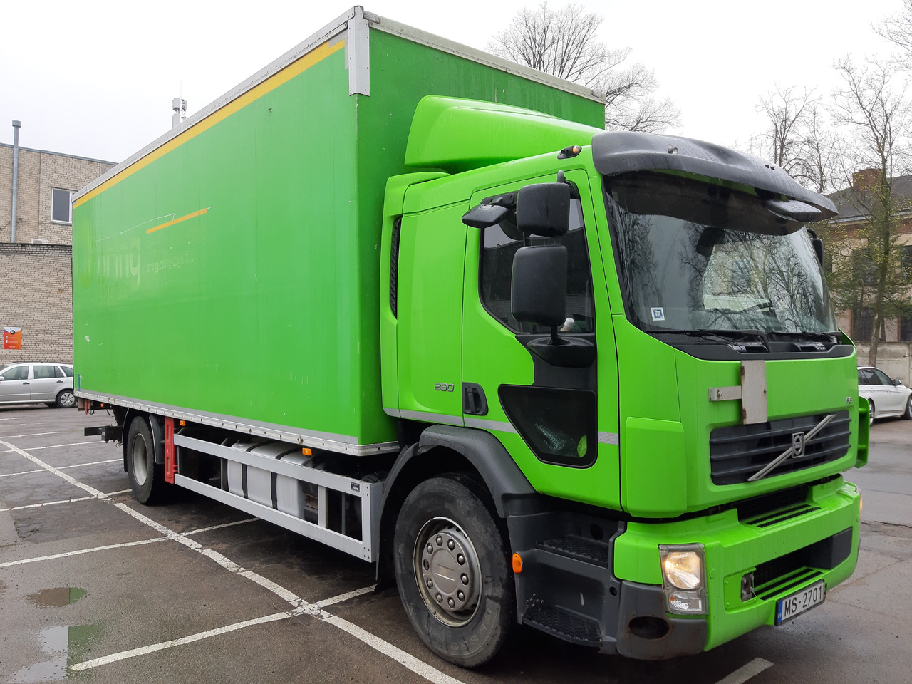 VOLVO FE - Camión caja cerrada: foto 3 VOLVO FE - Camión caja cerrada: foto 3